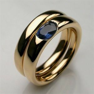 Anel vintage em ouro e zircão azul