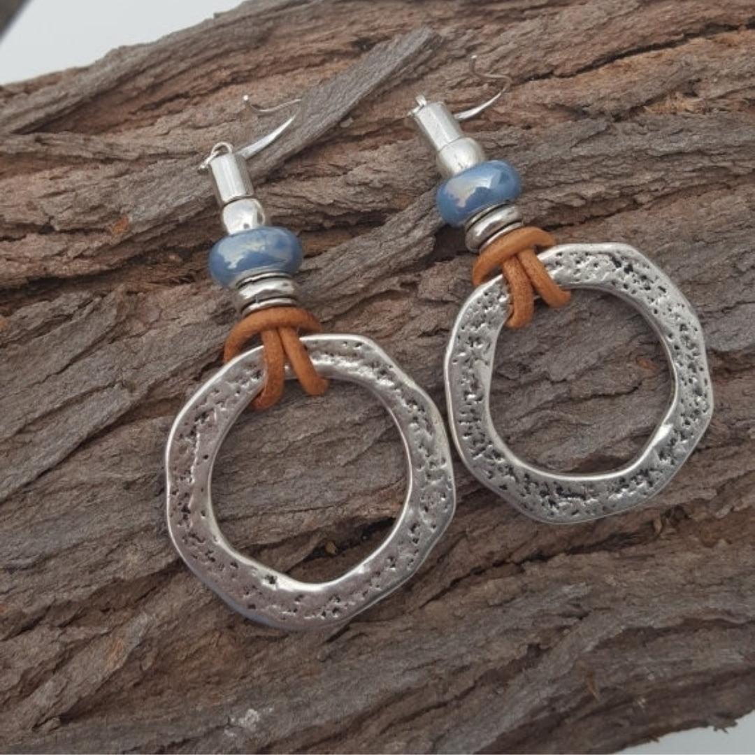 Brincos vintage em prata ao estilo Boho