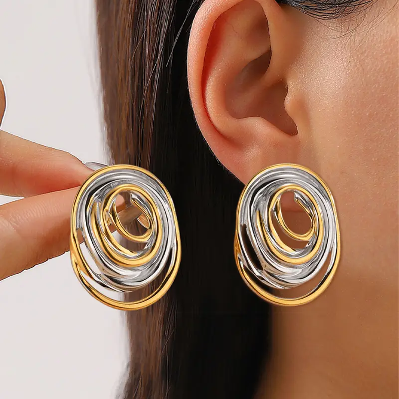 Brincos vintage banhados a ouro e prata