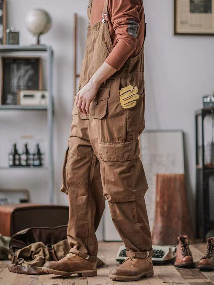 Pantalón de tirantes verde clásico