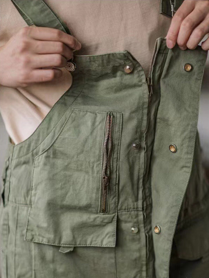 Pantalón de tirantes verde clásico