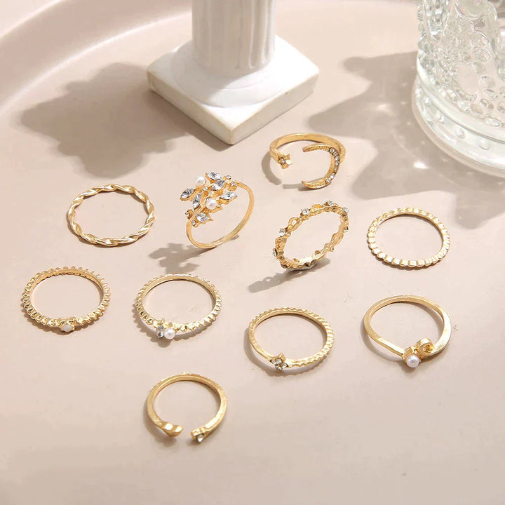 Conjunto de 10 anéis boémios em prata e ouro banhado