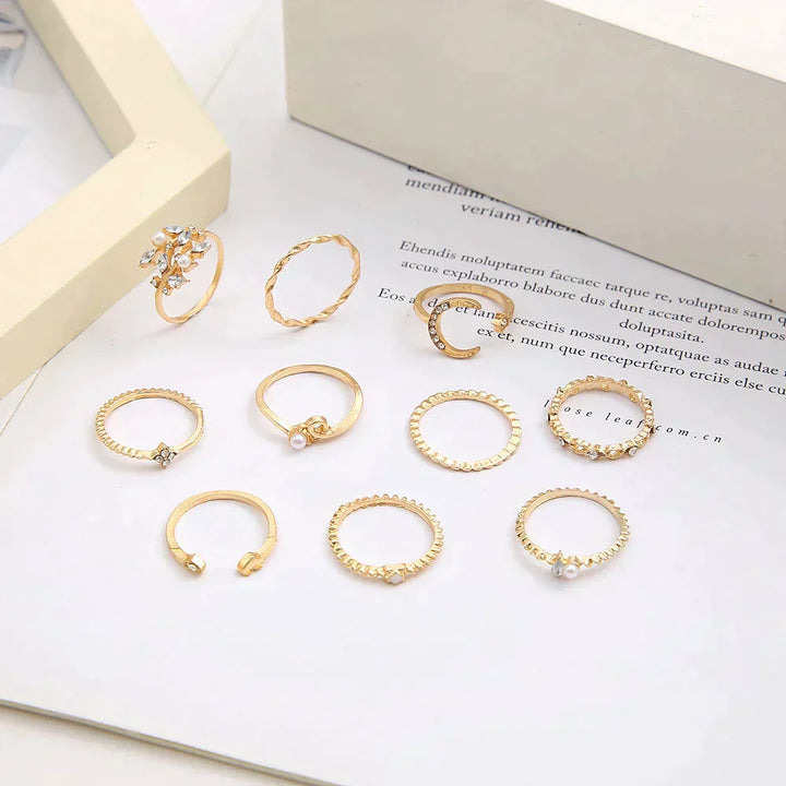 Conjunto de 10 anéis boémios em prata e ouro banhado