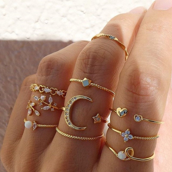 Conjunto de 10 anéis boémios em prata e ouro banhado
