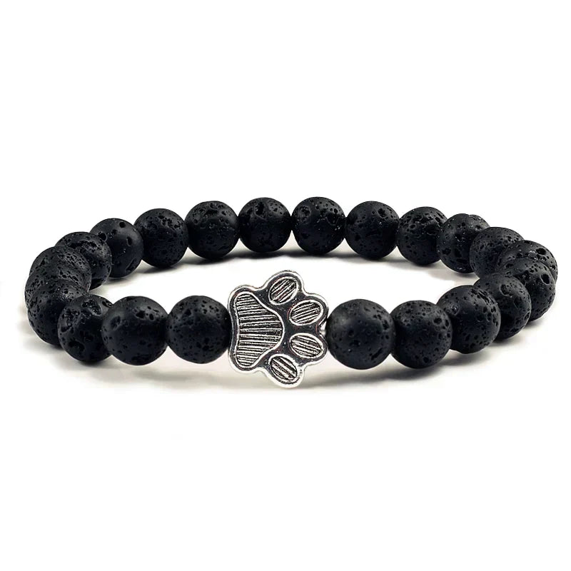 Bracelete com patas decoradas com pérolas
