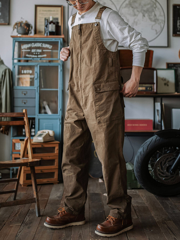 Pantalón de tirantes beige elegante