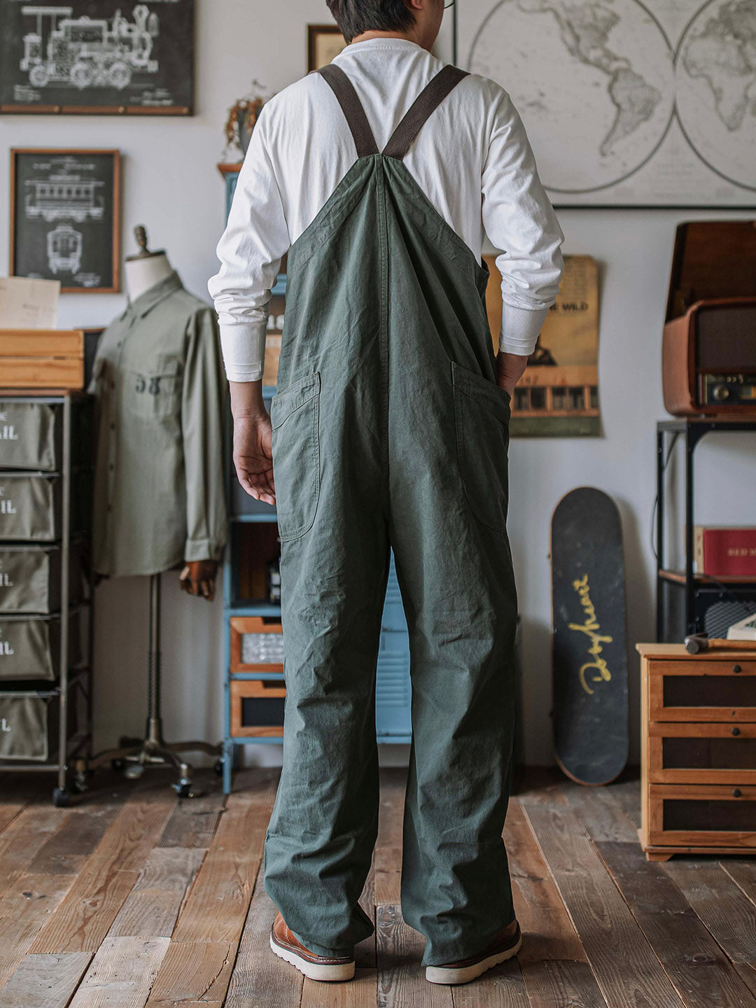 Pantalón de tirantes auténtico