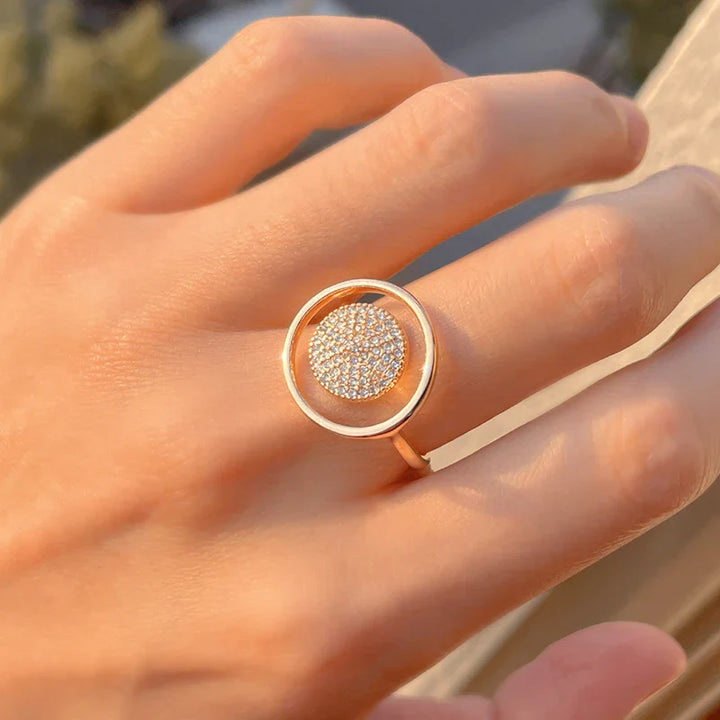 Anel feminino único com revestimento completo em zircónio, ouro rosa 585