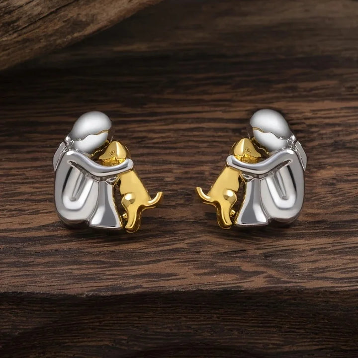 Brincos Hug bicolores em prata e ouro