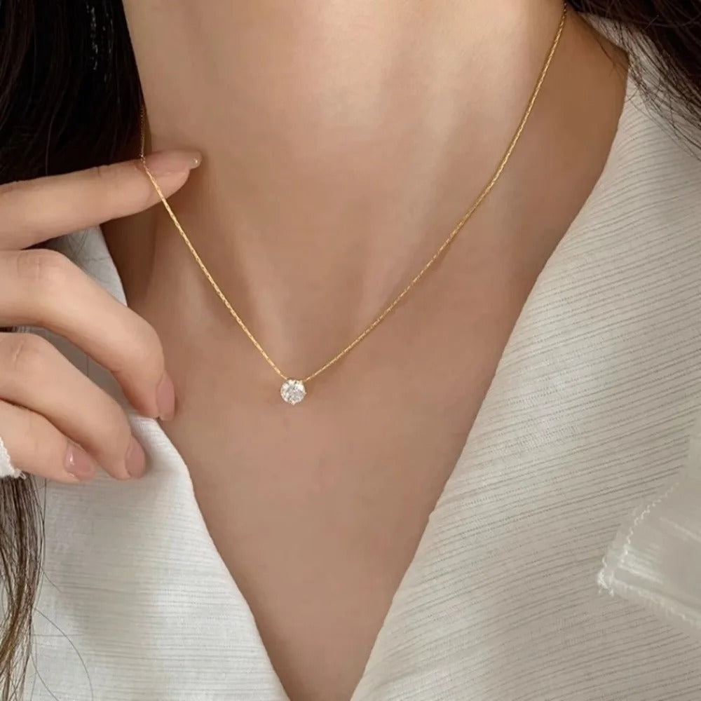 Colar em pedras de moissanite Cléa
