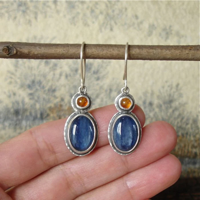 Brincos vintage em cristal azul