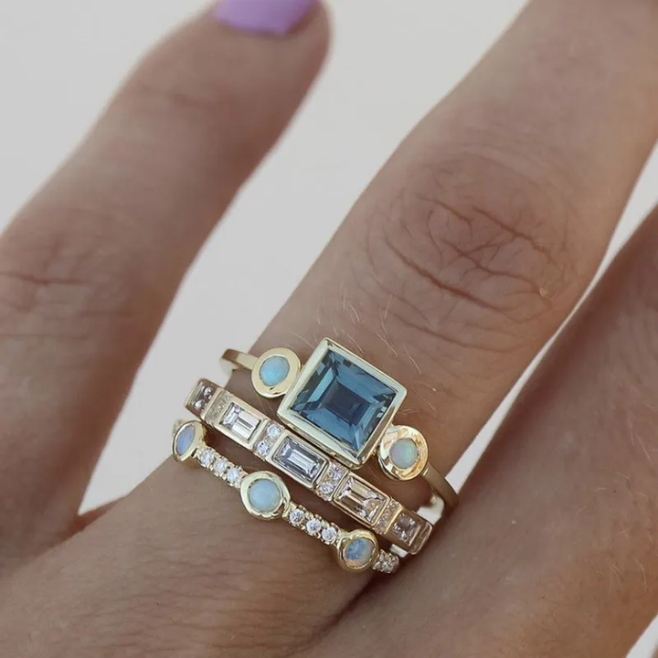 Conjunto Vintage de Anéis em Cristal Azul